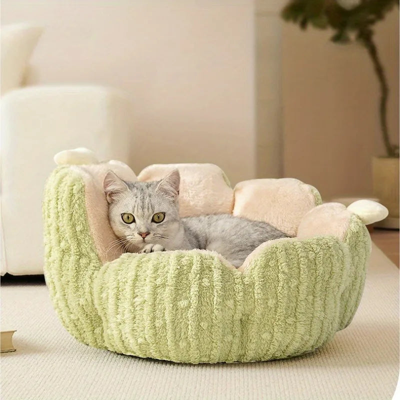Warm Fluffy Winter Cat & Puppy Bed with Soft Cushion